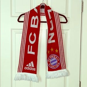 Adidas FC Bayern Munich Soccer scarf